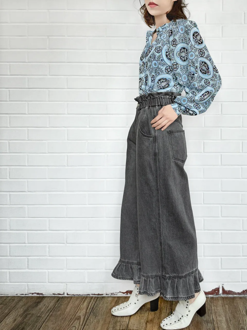 Blue Paisley Stand Collar Blouson Sleeve Silky Blouse