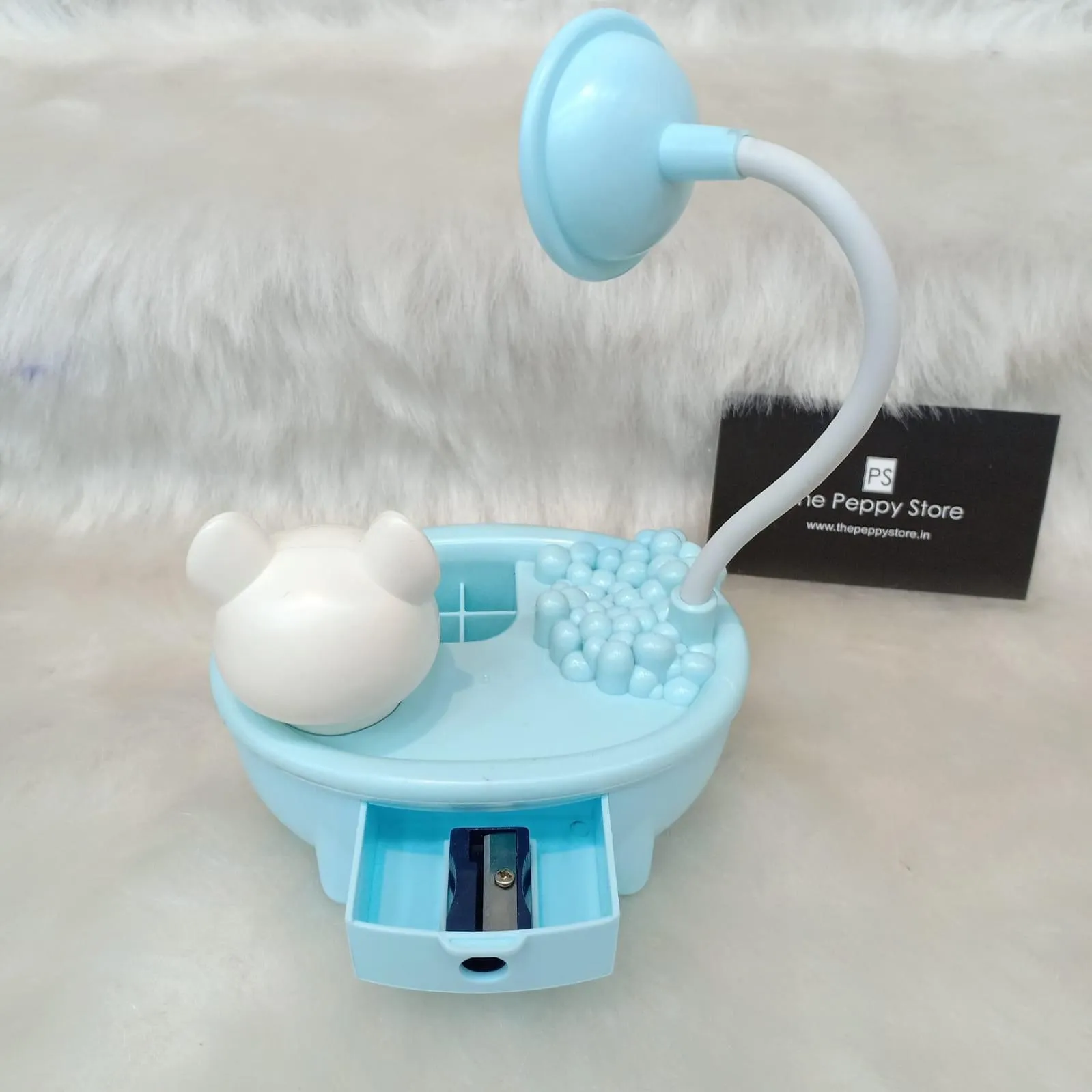 Cute Bathtub Table Lamp / Pencil Stand