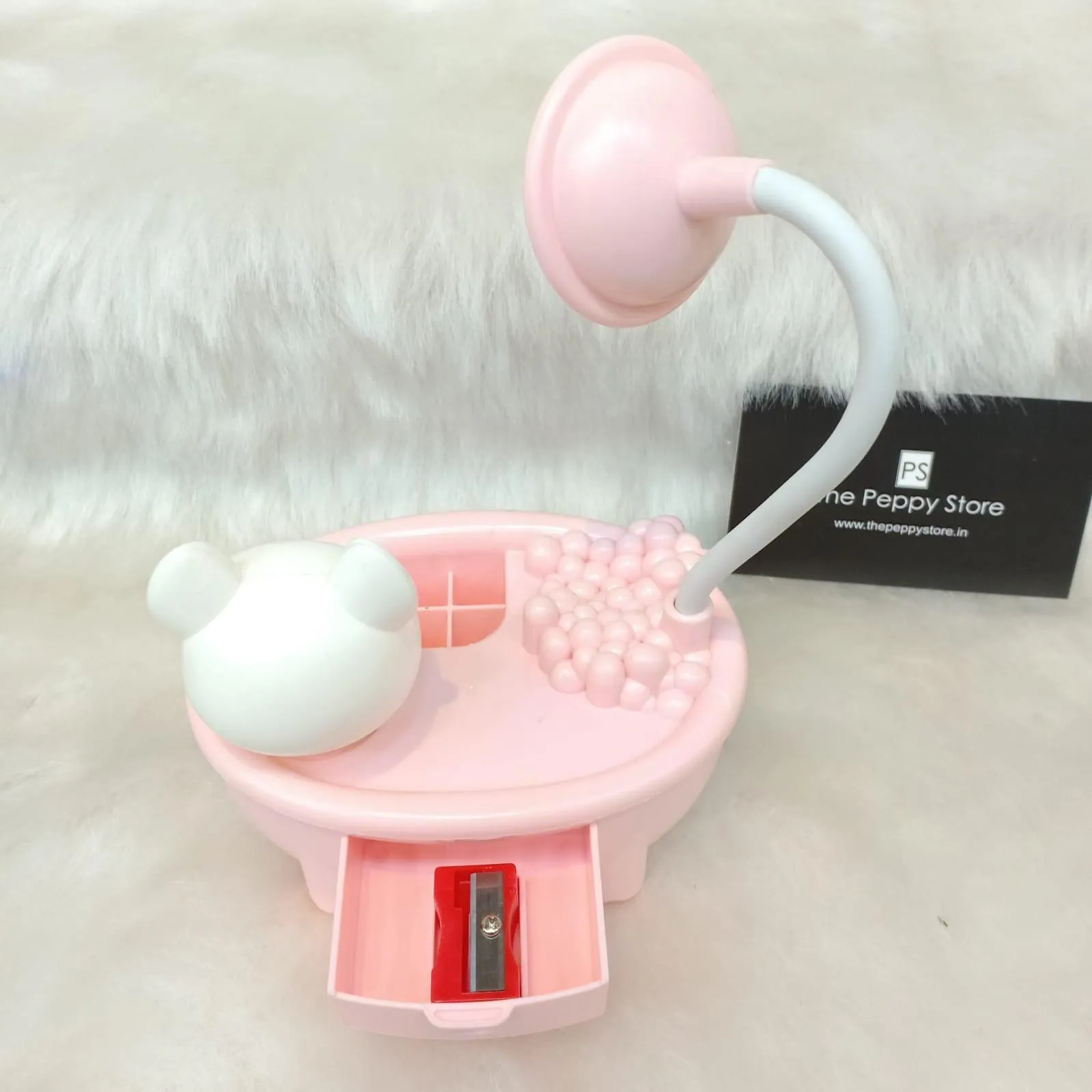 Cute Bathtub Table Lamp / Pencil Stand