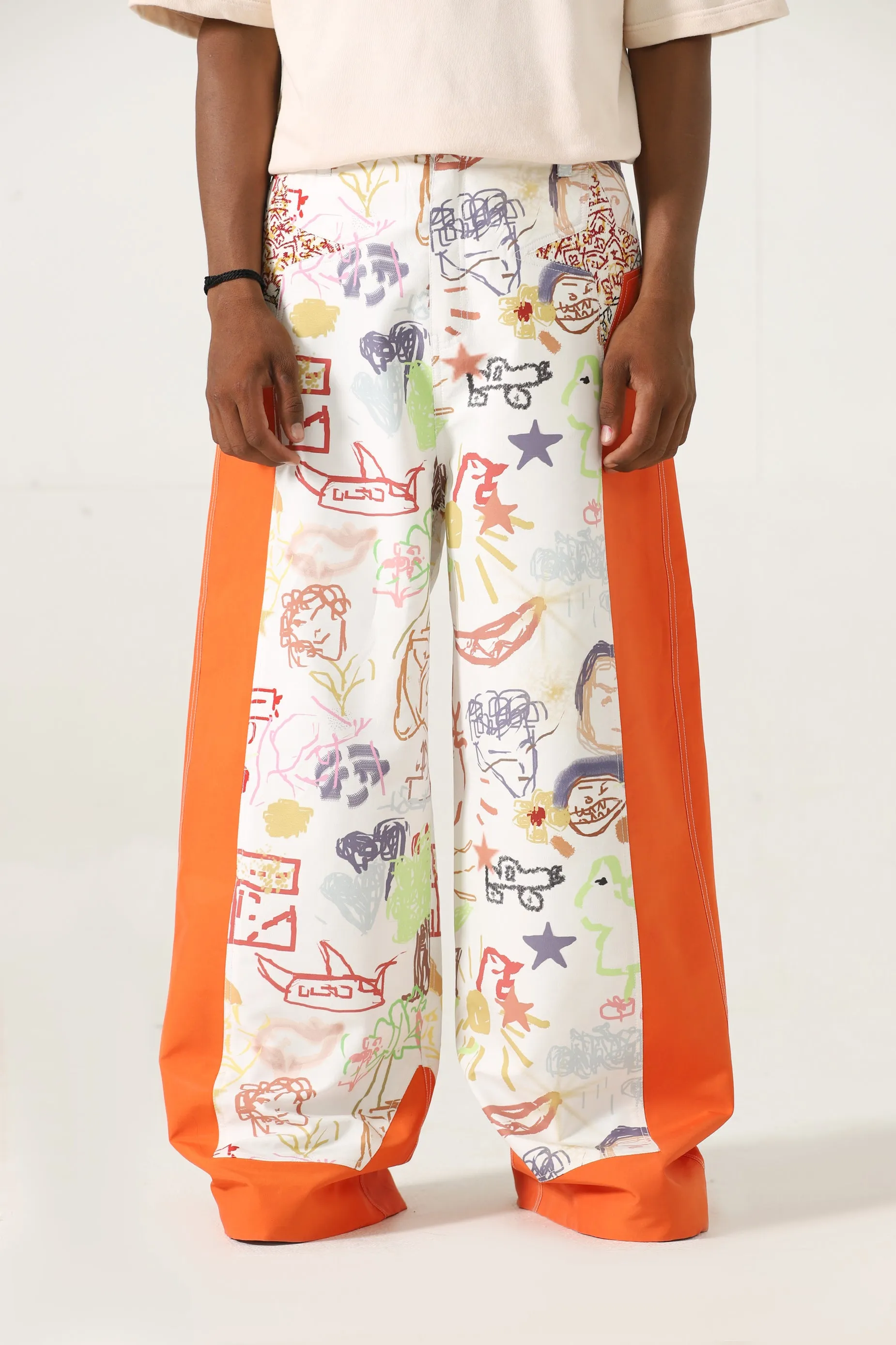 "LIFE IS A DOODLE" PRINTED TROUSERS