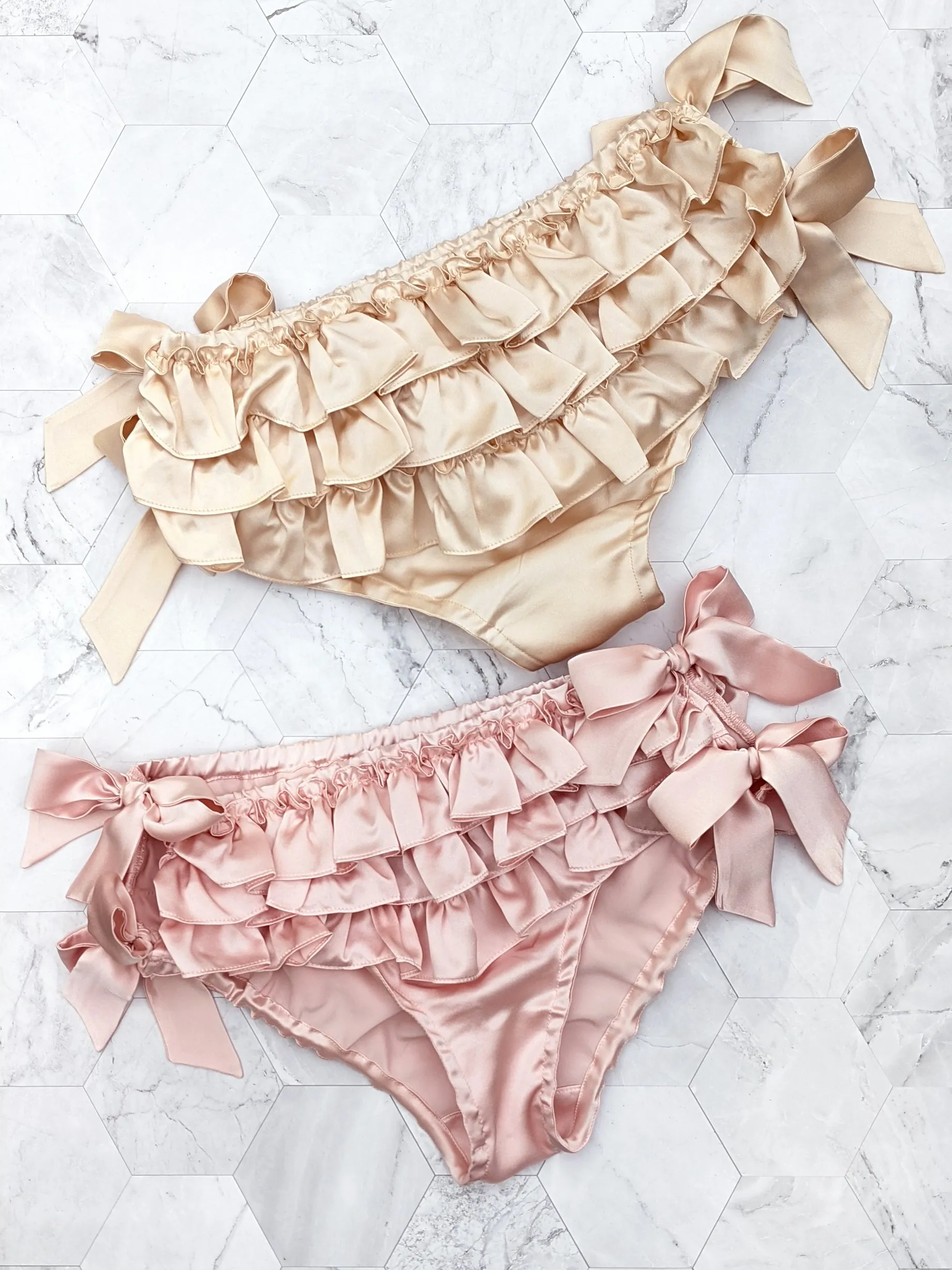 Silk ruffled panties