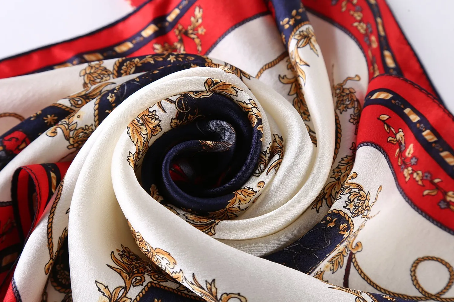 Small Square Silk Scarf Neckerchief Red Theme Carriage Print XFJ224