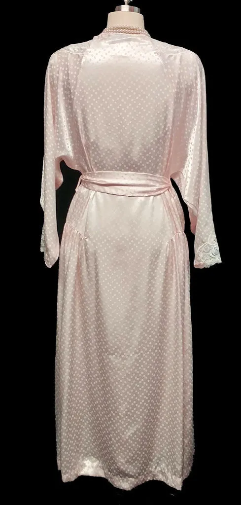 *VINTAGE NATORI SATINY PEIGNOIR & NIGHTGOWN ADORNED WITH DOTS, LACE & APPLIQUES IN BLUSH PINK