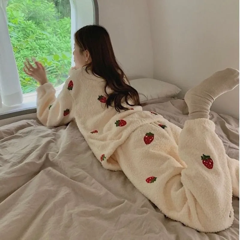 Wenkouban Women Pajama Sets Chic Kawaii Simple Strawberry Korean Style Chic Loose Females Cozy Sweet O-Neck Homewear Soft Warm New Thicker