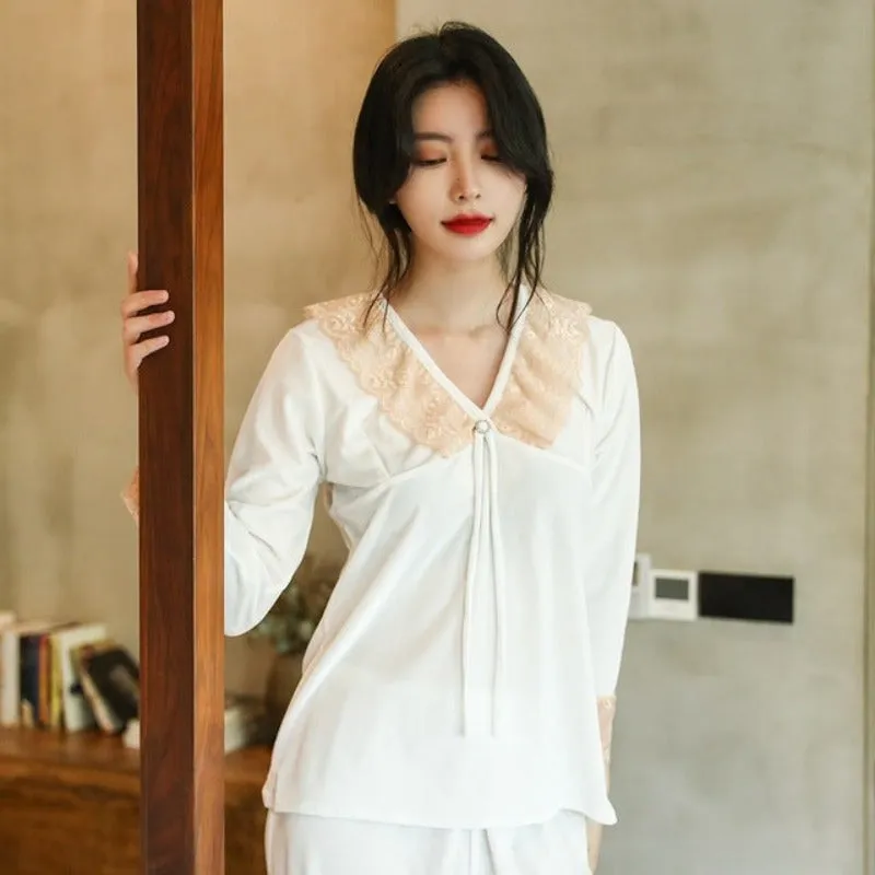 Winter Coral Round Neck Velvet Pajamas Set For Women