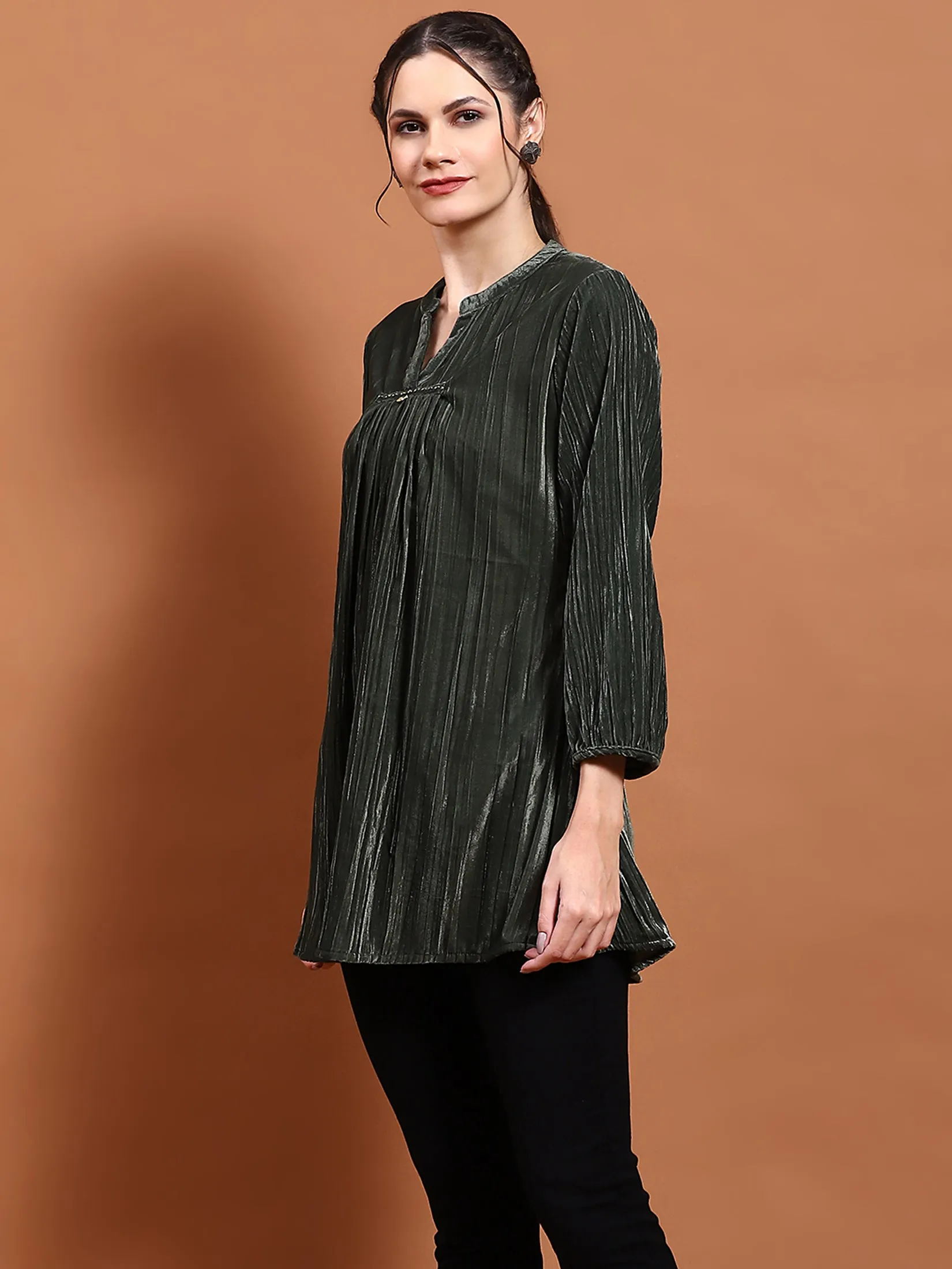 Winter Women Olive Solid Tunic