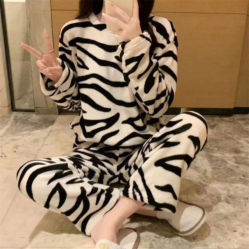 Zebra Striped Coral Velvet Pajamas Homewear Suit Women's Fall and Winter New Home Suit Padded and Thickened Warm Clothes